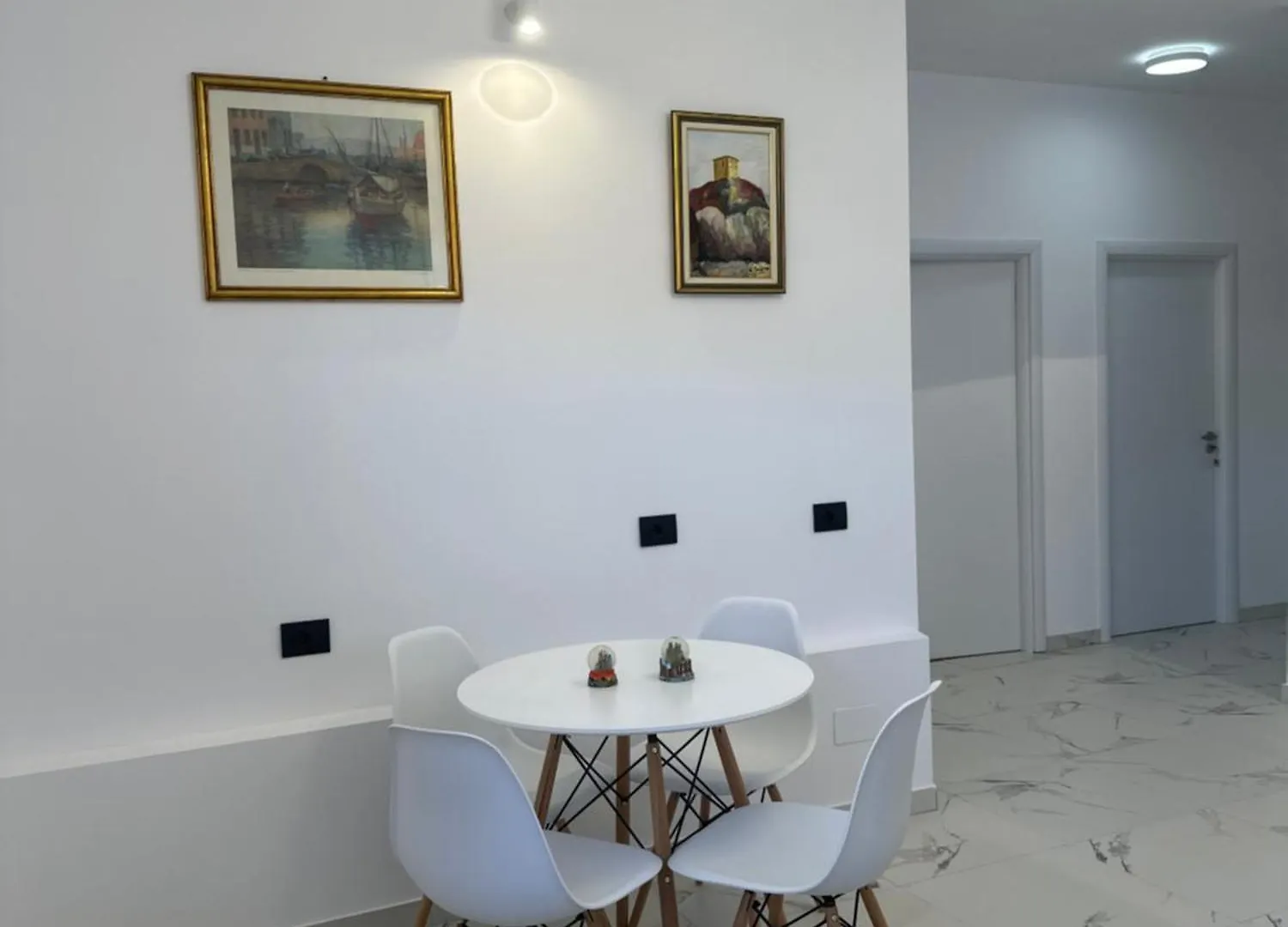 Sofia Central House Berat 0*,  Albania